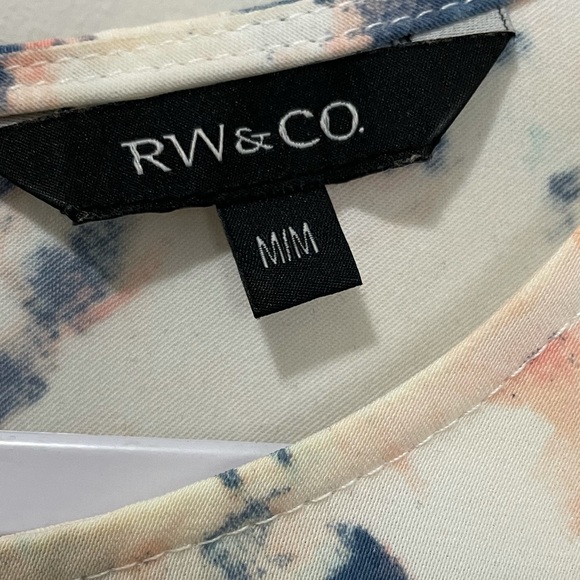 RW&CO Women’s Peplum Pink Medium Shirt - Picture 7 of 7